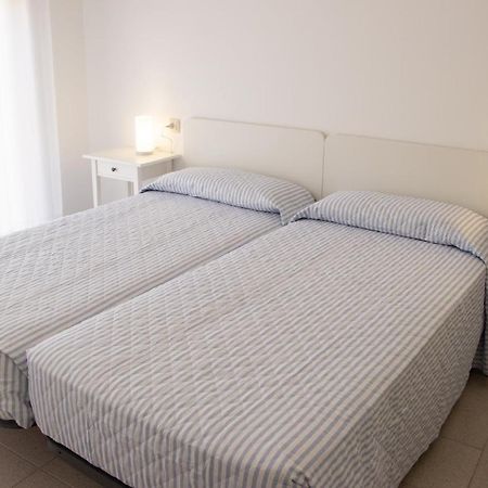 Port Argonautas 49 1º Apartment Емпуриабрава Екстериор снимка